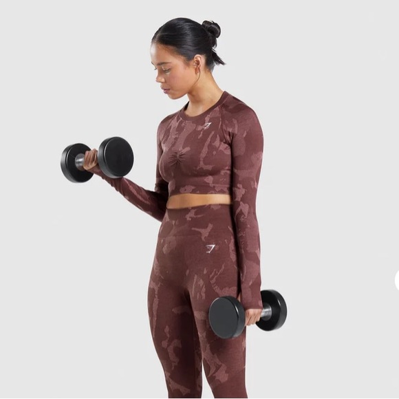 Gymshark | ADAPT CAMO SEAMLESS LONG SLEEVE CROP TOP - Picture 2 of 7